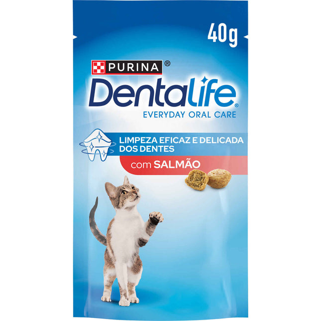 Purina Dentalife Cat Snack Salmon 40g | Crunchy Daily Dental Treat for Clean Teeth & Fresh Breath